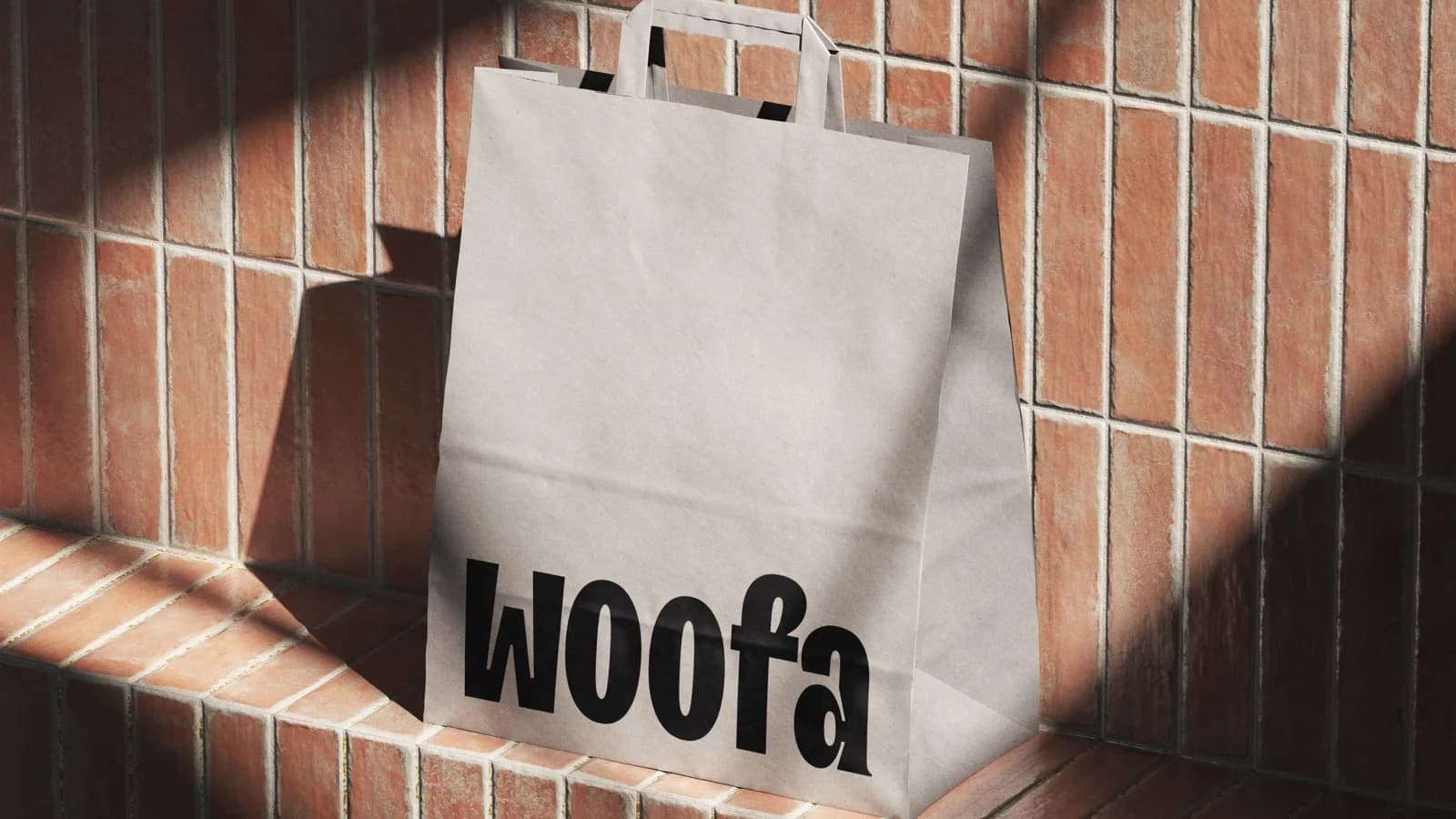 Woofa — айдентика и упаковка эко-корма для собак — экран 1